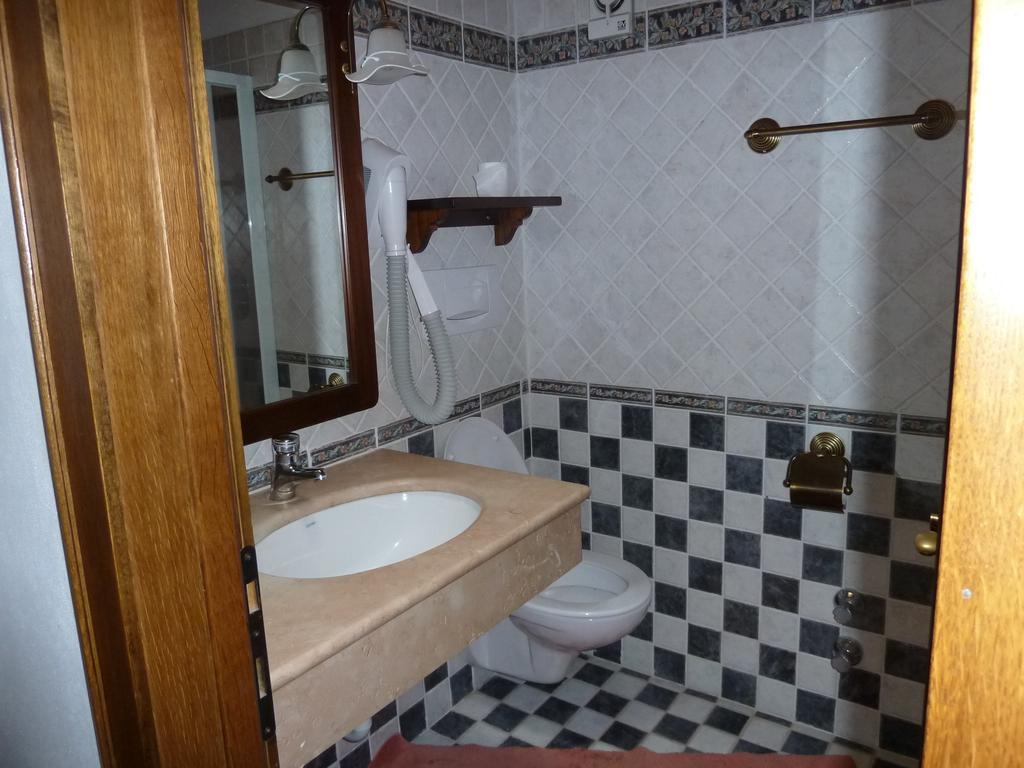 B&B Casa Bazzanella Cavalese Habitación foto